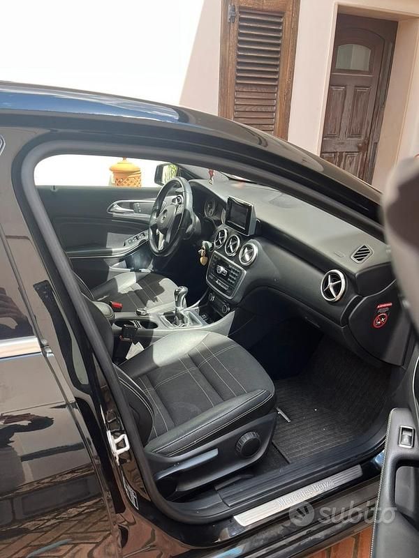 Usata Mercedes A180 2014 Nero Berlina