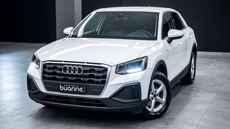 Usata Audi Q2 Advanced 110 CV (80 kW) 2023 Bianco metallizzato SUV