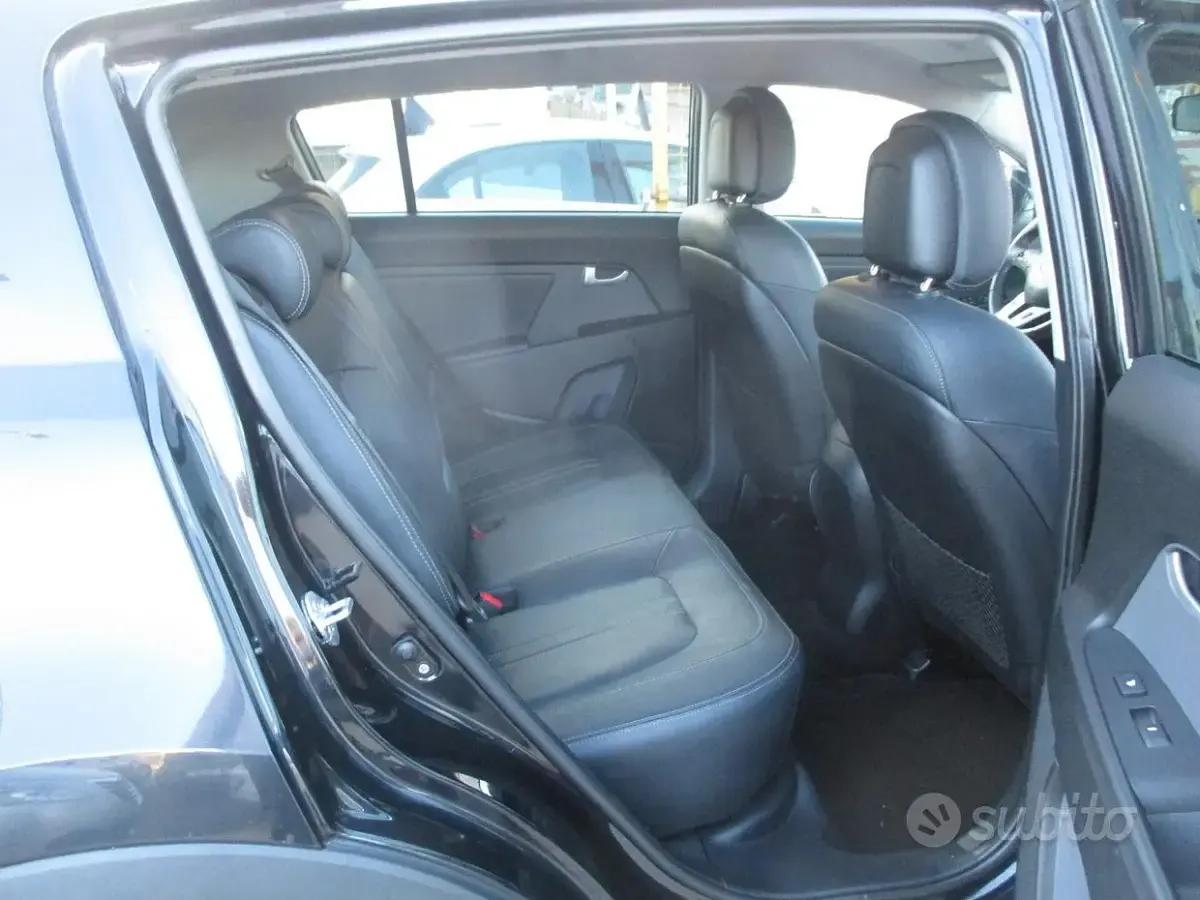 Usata Kia Sportage 116 CV (85 kW) 2012 Nero SUV