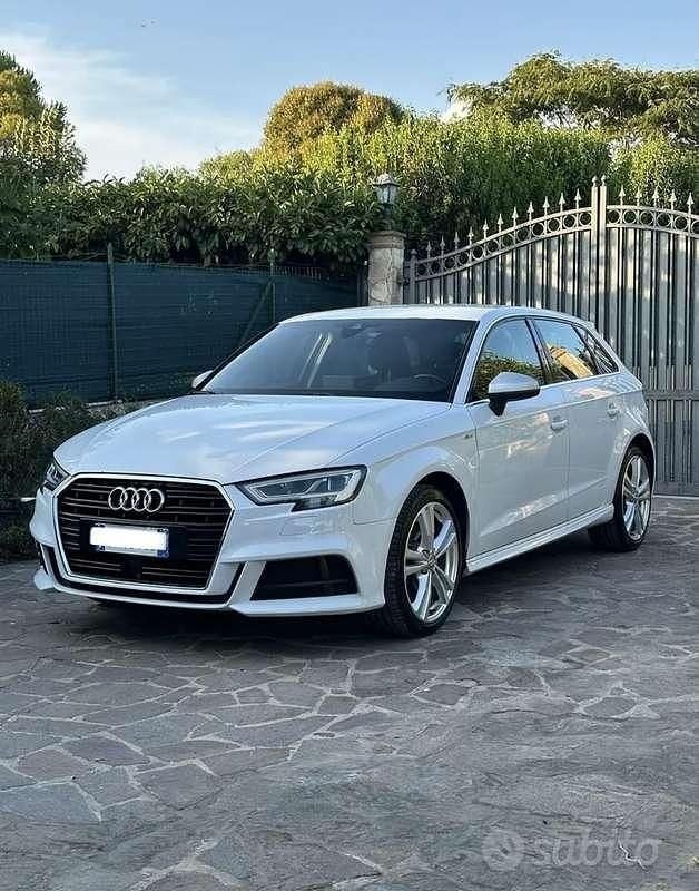 Usata Audi A3 Ambition 110 CV (80 kW) 2014 Berlina