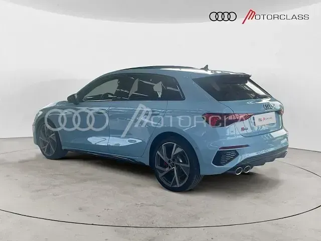 Usata Audi S3 Sport 310 CV (228 kW) 2024 Verniciature personalizzate au Berlina