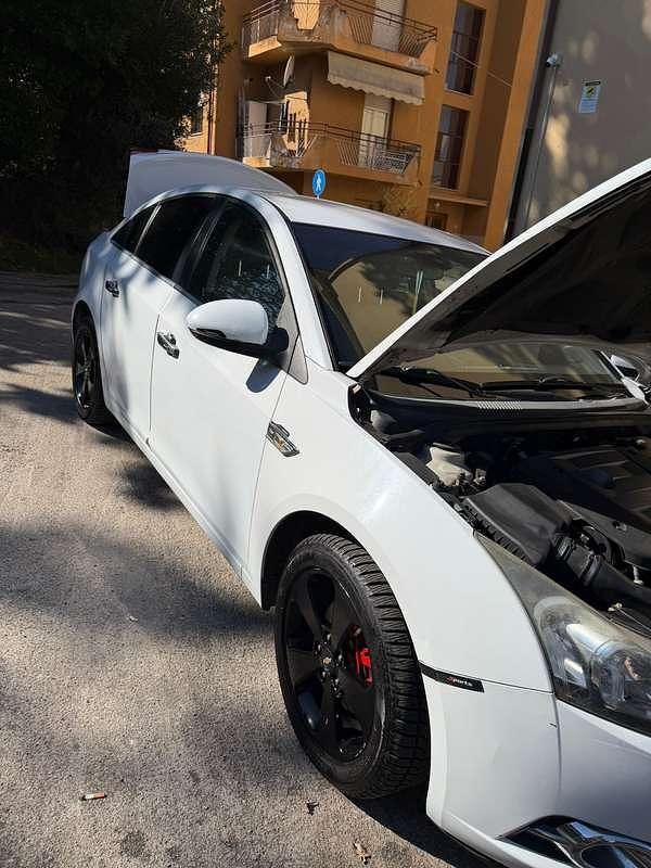 Usata Chevrolet Cruze LTZ 163 CV (119 kW) 2012 Utilitaria