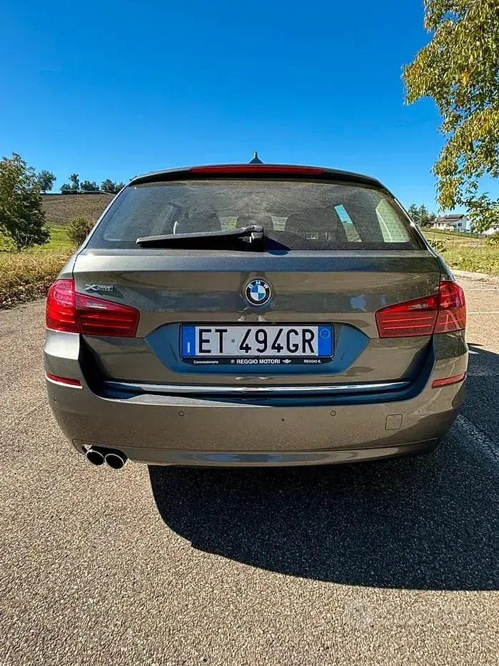 Usata BMW 520 Luxury Line 190 CV (139 kW) 2014 Grigio Berlina