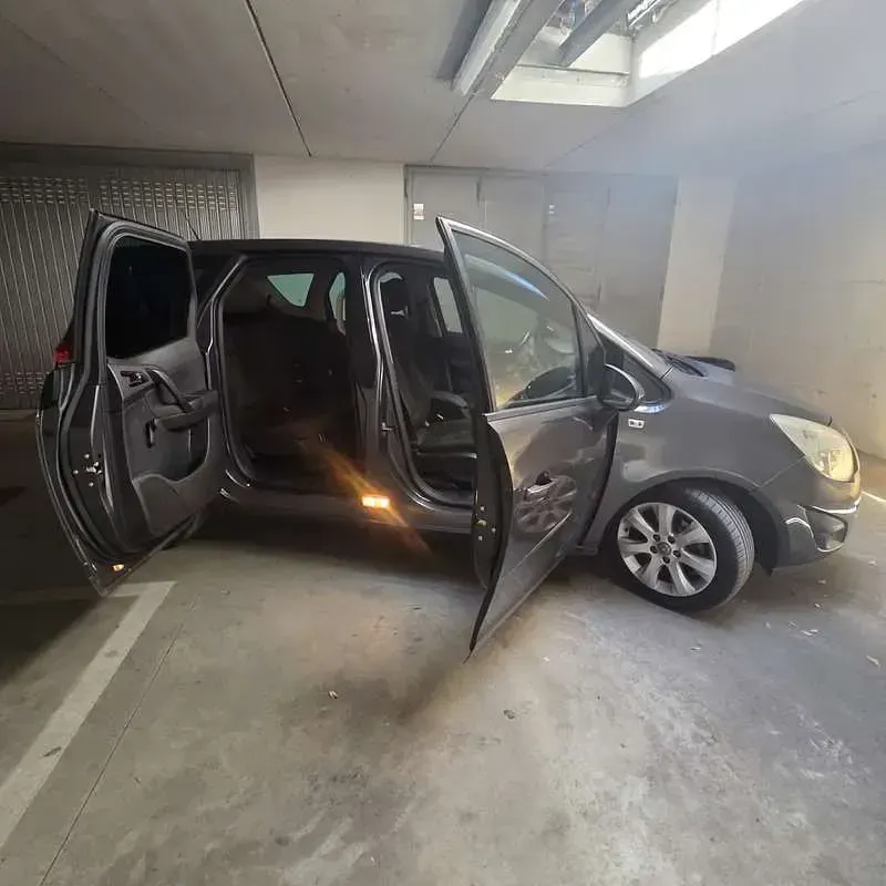 Usata Opel Meriva 95 CV (69 kW) 2013 Monovolume