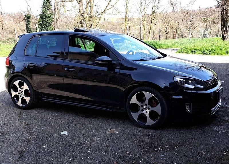 Usata VW Golf VI GTI 211 CV (155 kW) 2011 Utilitaria