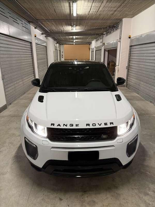 Bianco Usata 2018 Land Rover Range Rover evoque Dynamic SUV | 17.990 € - Immagine 1/4