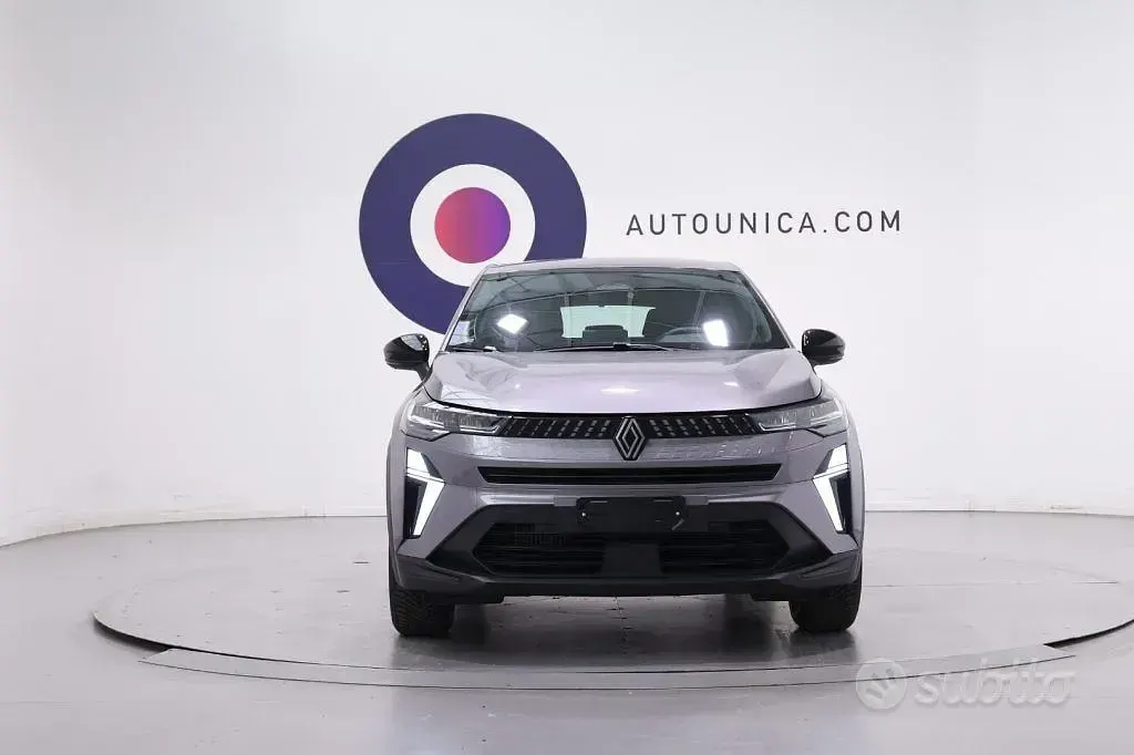 Usata Renault Captur Evolution 101 CV (74 kW) 2025 Grigio SUV