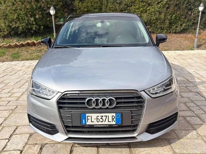 Usata Audi A1 Sportback Admired 90 CV (66 kW) 2017 Grigio Utilitaria