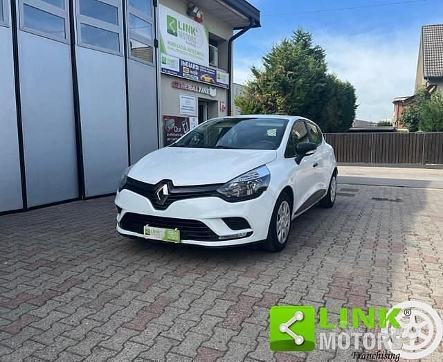Bianco Usata 2016 Renault Clio IV Berlina | 5800 € (Ottimo prezzo) - Immagine 1/4
