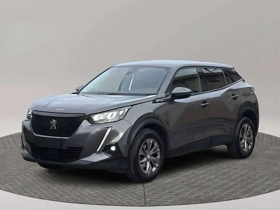 Usata Peugeot 2008 GT-line 131 CV (96 kW) 2020 Grigio SUV