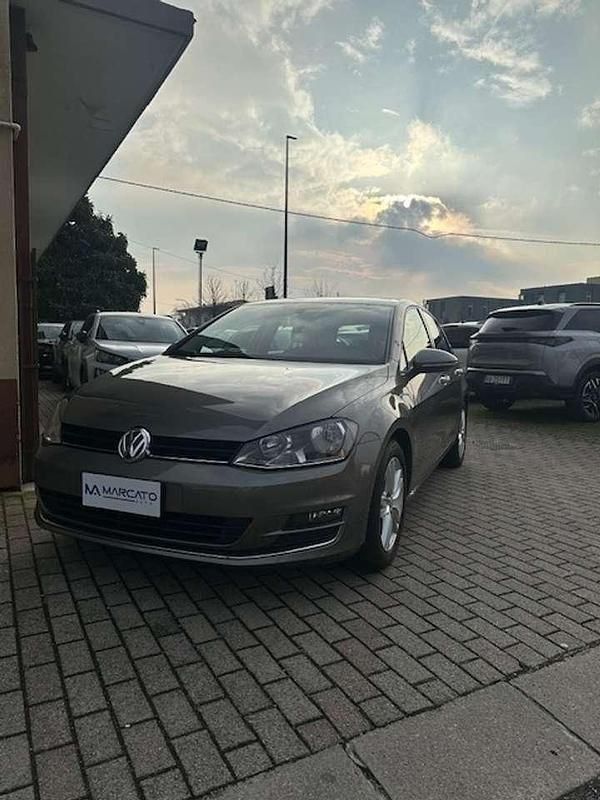 Usata VW Golf VII Highline 110 CV (80 kW) 2014 Grigio tungsteno Berlina