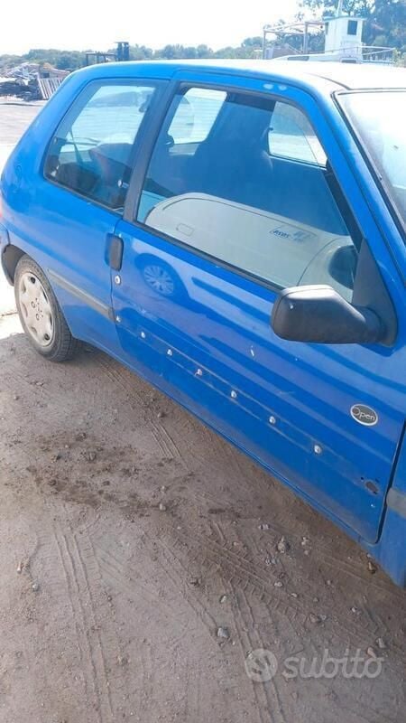 Usata Peugeot 106 50 CV (36 kW) 1998 Blu Utilitaria