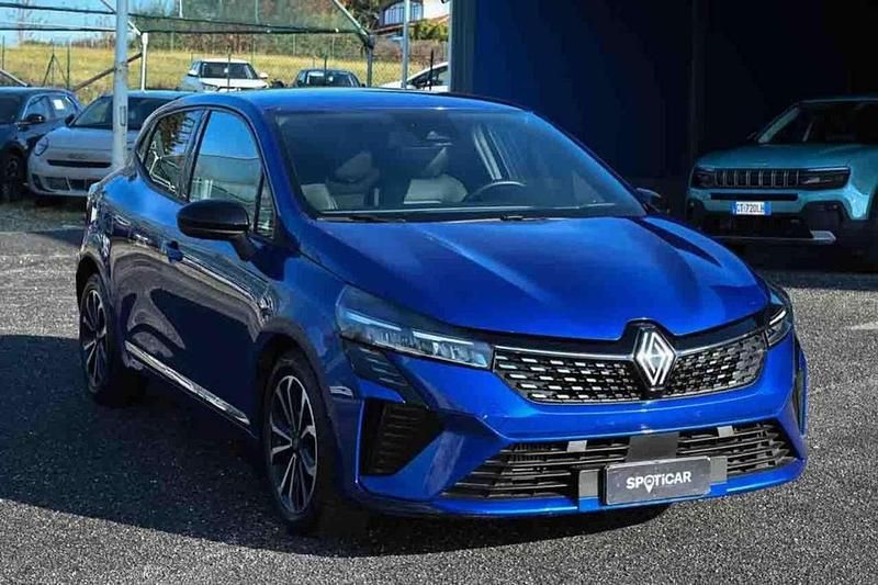 Usata Renault Clio V Techno 90 CV (66 kW) 2024 Blu Berlina