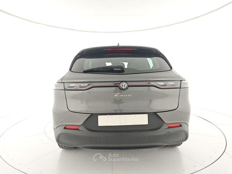 Używany Alfa Romeo Tonale Sprint 131 KM (96 kW) 2023 Szary SUV
