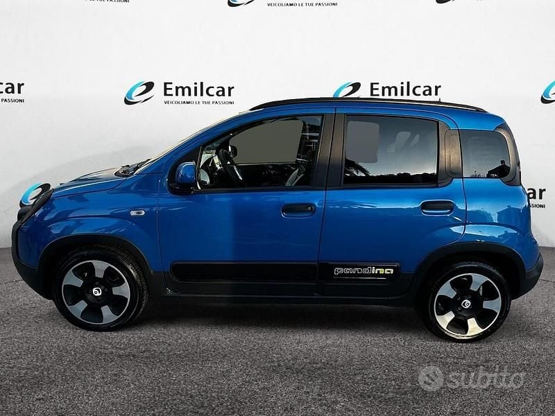 Usata Fiat Panda Cross Cross 2025 Blu Utilitaria