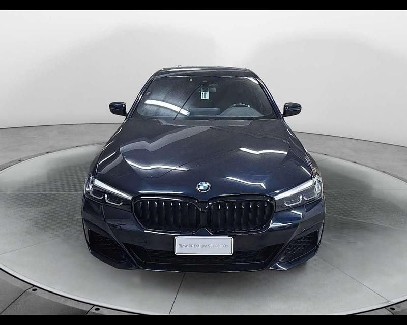 Usata BMW 520 M Sport 190 CV (139 kW) 2021 Carbon black metallizzato Berlina
