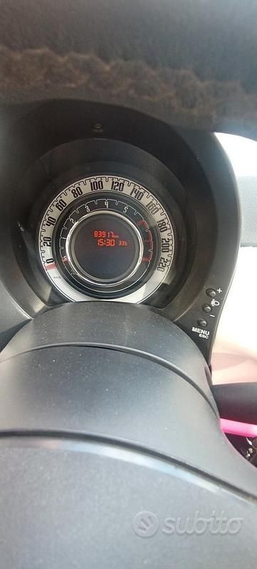 Usata Fiat 500 Lounge 69 CV (50 kW) 2012 Bianco Utilitaria