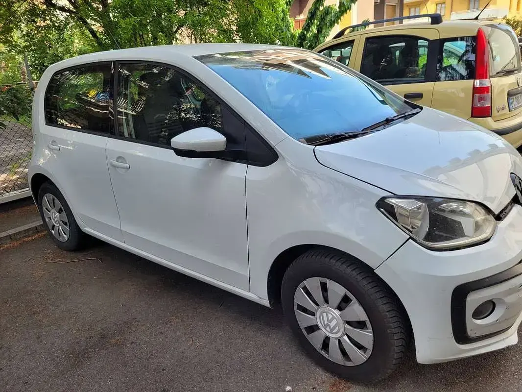 Usata VW up! Move 60 CV (44 kW) 2017 Bianco Utilitaria