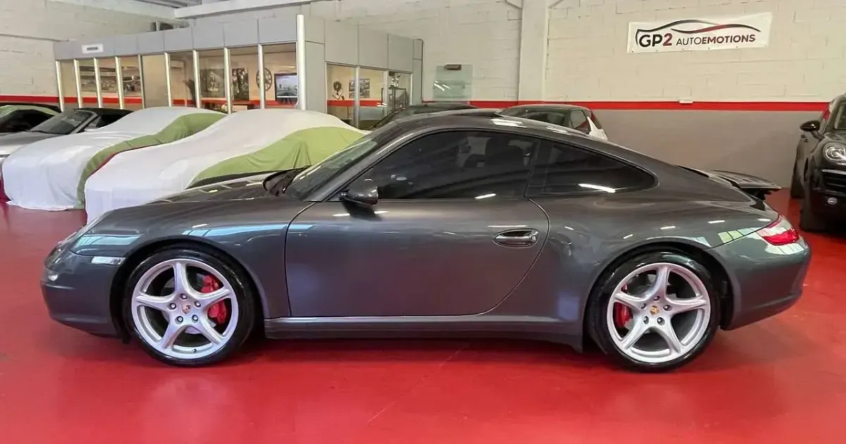 Usata Porsche 997 355 CV (261 kW) 2007 Grigio Coupé