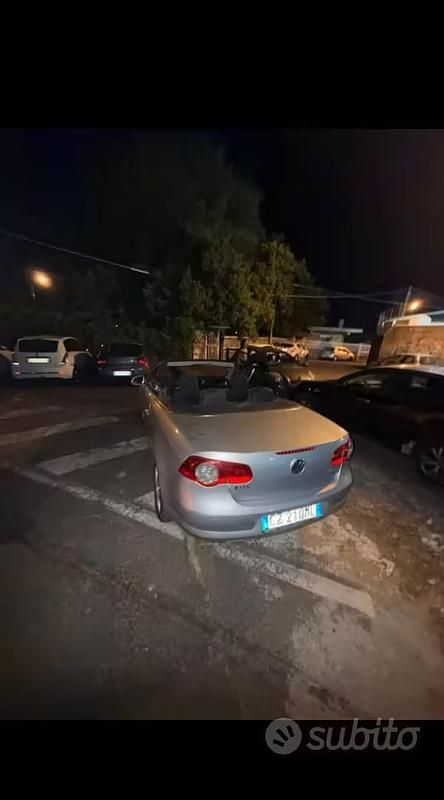 Usata VW Eos 210 CV (154 kW) 2007 Grigio Cabrio