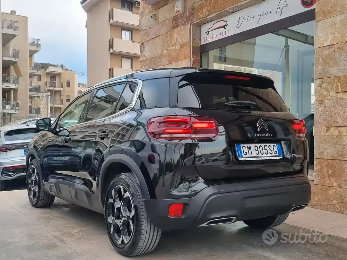Usata Citroën C5 Shine 131 CV (96 kW) 2023 Nero Station wagon