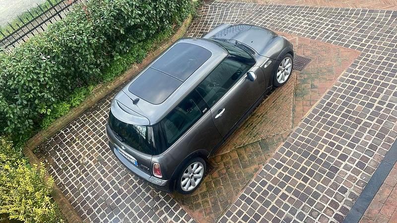 Usata Mini Cooper S 170 CV (125 kW) 2006 Utilitaria