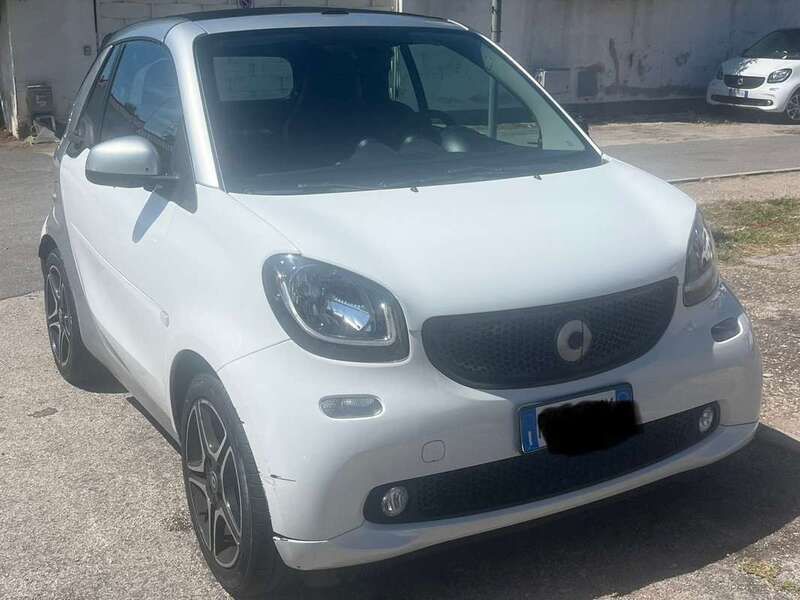 Bianco Usata 2017 Smart ForTwo Cabrio Prime Cabrio | 10.000 € (Ottimo prezzo) - Immagine 1/4