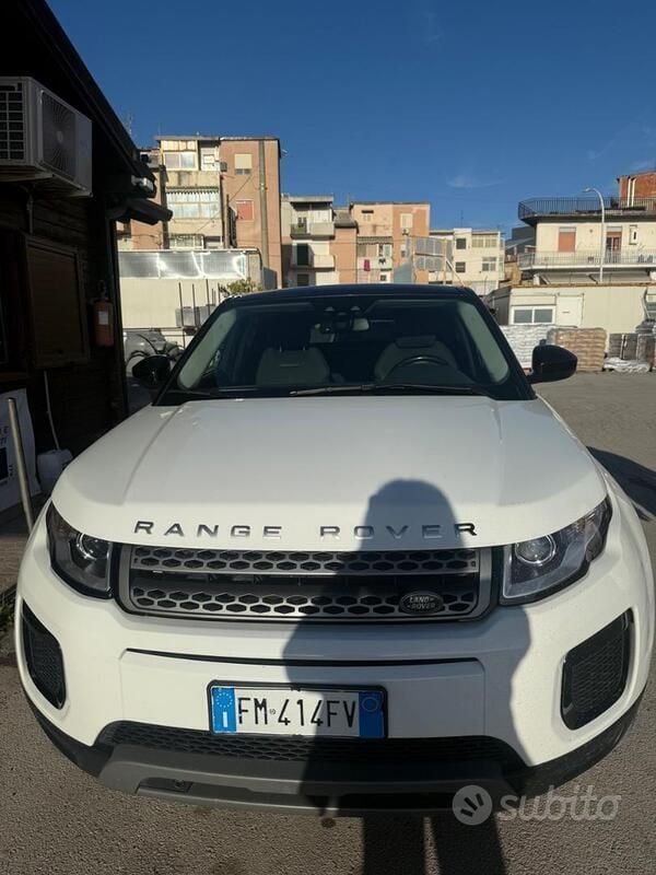 Bianco Usata 2018 Land Rover Range Rover evoque SUV | 16.000 € (Super prezzo) - Immagine 1/3