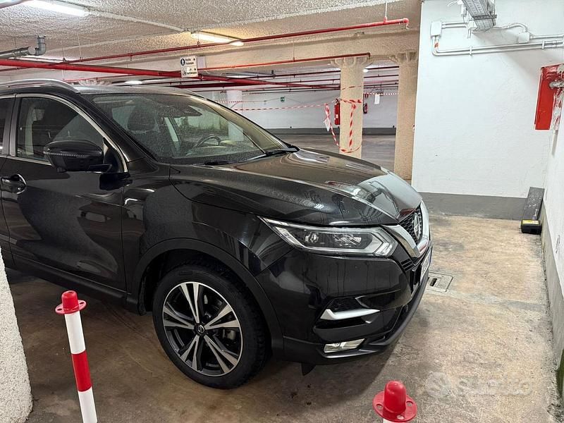 Usata Nissan Qashqai N-Connecta 115 CV (84 kW) 2019 Nero SUV