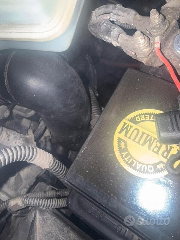 Usata Fiat Multipla 120 CV (88 kW) 2007 Grigio Monovolume