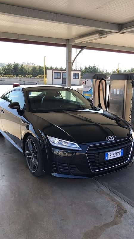 Nero Usata 2015 Audi TT S-Line Coupé | 19.900 € (Super prezzo) - Immagine 1/4
