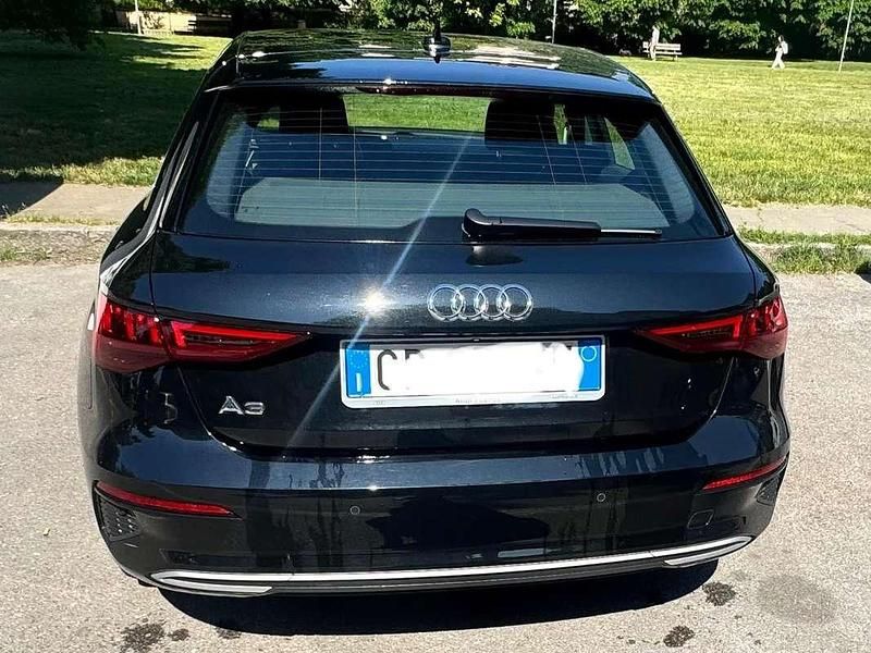 Gebraucht Audi A3 Advanced 116 PS (85 kW) 2023 Schwarz Limousine