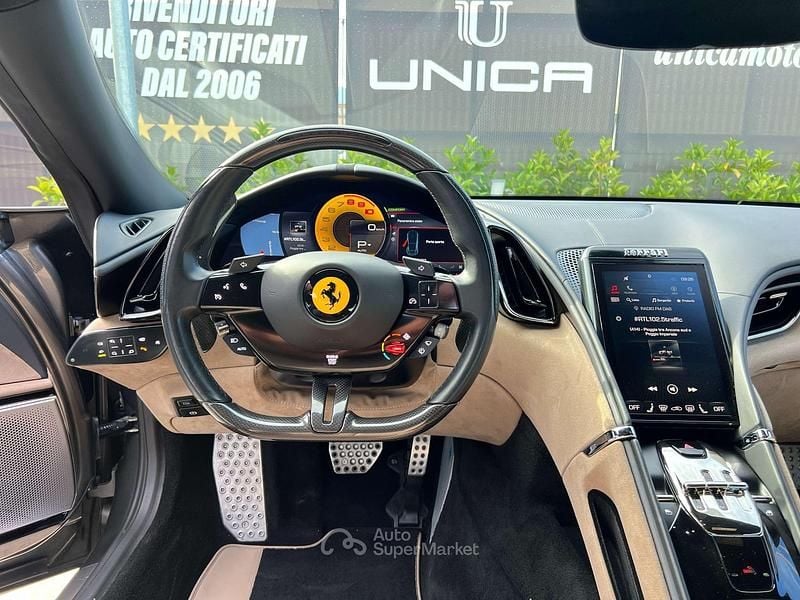 Usata Ferrari Roma 620 CV (456 kW) 2020 Grigio silverstone Coupé