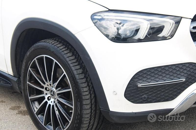 Usata Mercedes GLE300 245 CV (180 kW) 2019 Bianco SUV