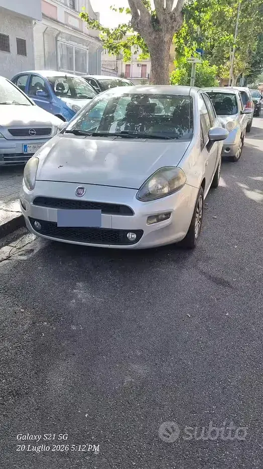 Usata Fiat Punto 78 CV (57 kW) 2013 Grigio Utilitaria
