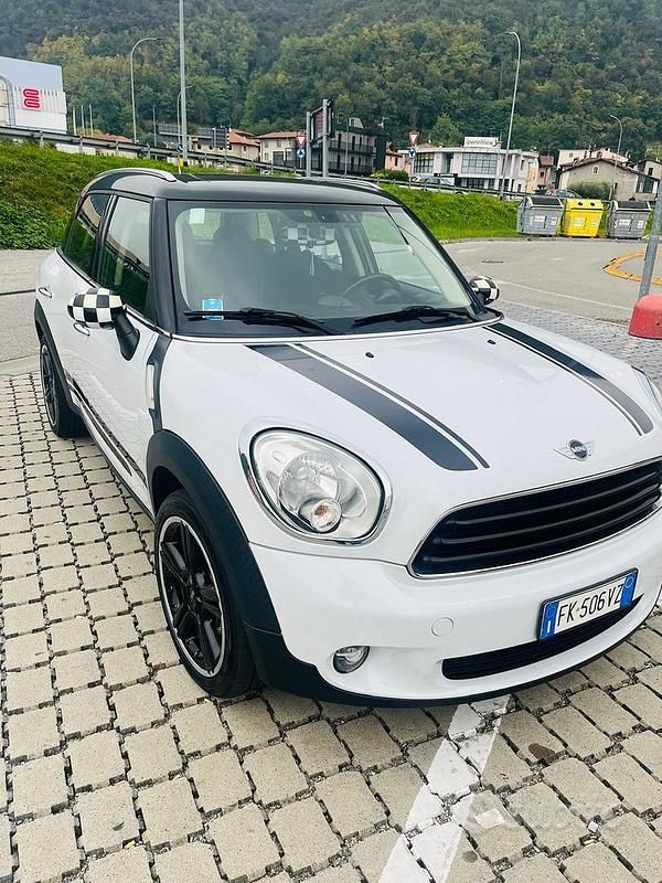 Usado Mini Countryman 122 CV (89 kW) 2017 Blanco SUV