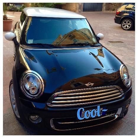 Sold Mini Cooper D D nera/bianca 2. - used cars for sale