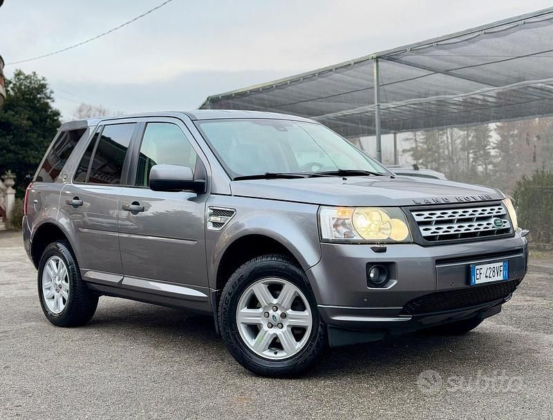Usata Land Rover Freelander 2 HSE 190 CV (139 kW) 2010 Grigio SUV