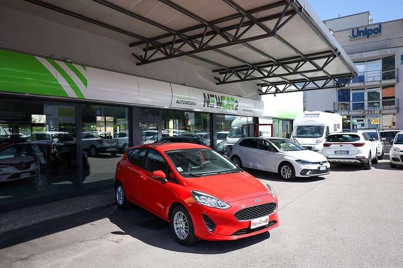 Rosso Usata 2019 Ford Fiesta Due volumi | 12.900 € (Buon prezzo) - Immagine 1/4