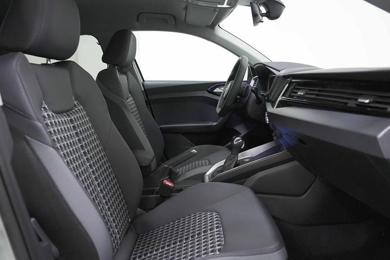 Nuova Audi A1 Ambiente 116 CV (85 kW) 2026 SUV