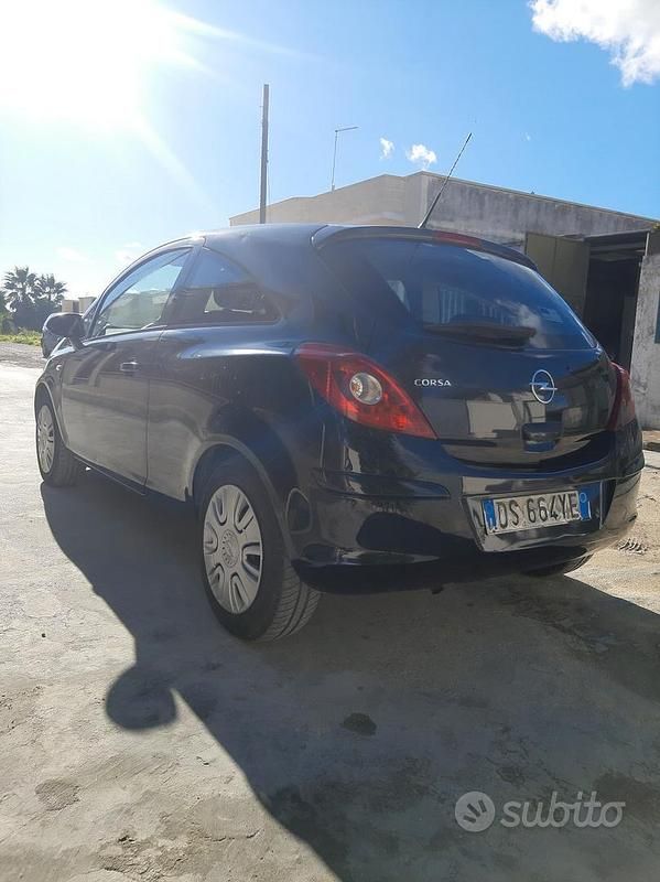 Usata Opel Corsa 2008 Utilitaria