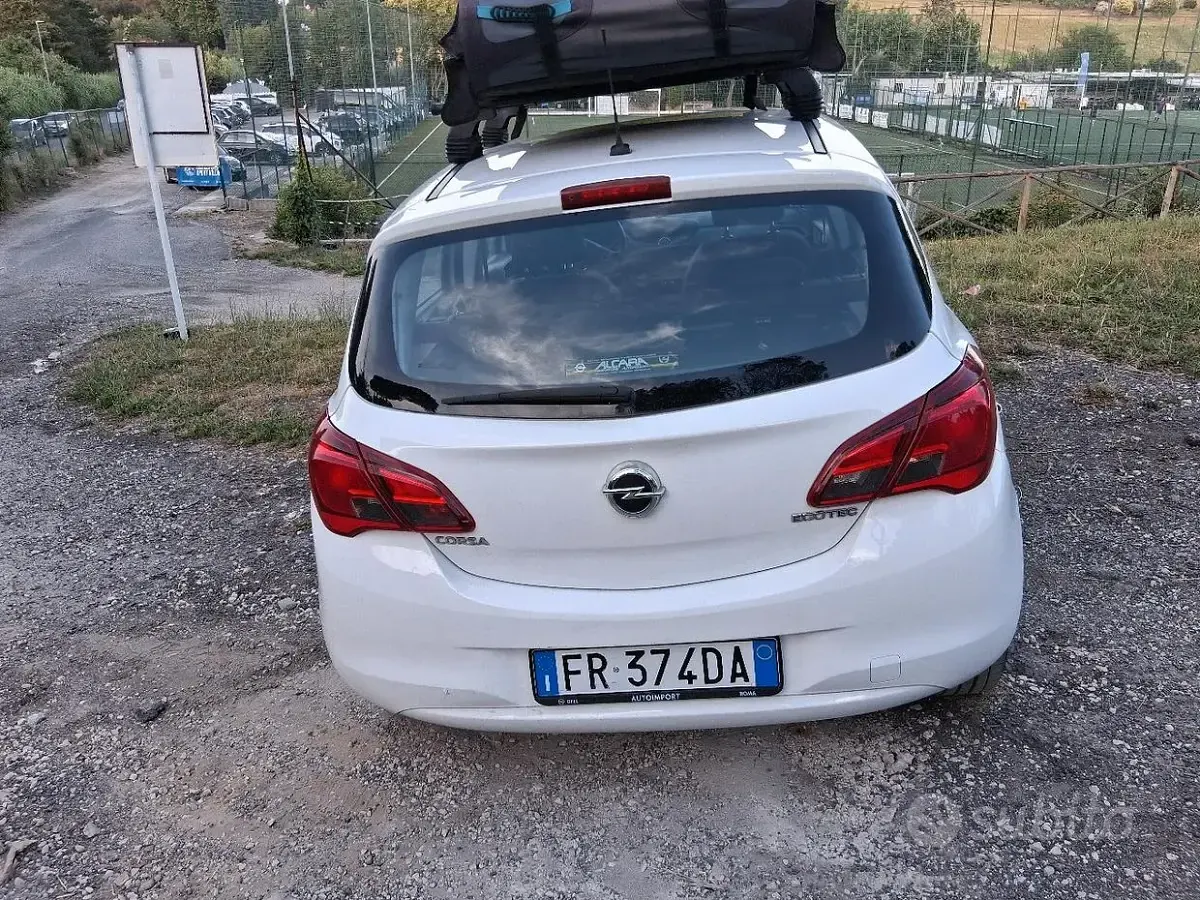 Usata Opel Corsa 90 CV (66 kW) 2018 Bianco Utilitaria