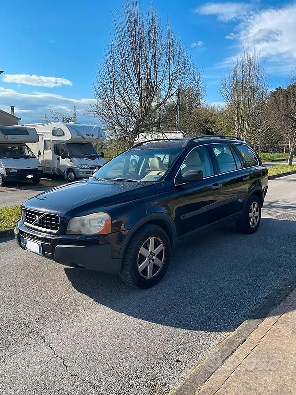 Usata Volvo XC90 185 CV (136 kW) 2006 Blu SUV