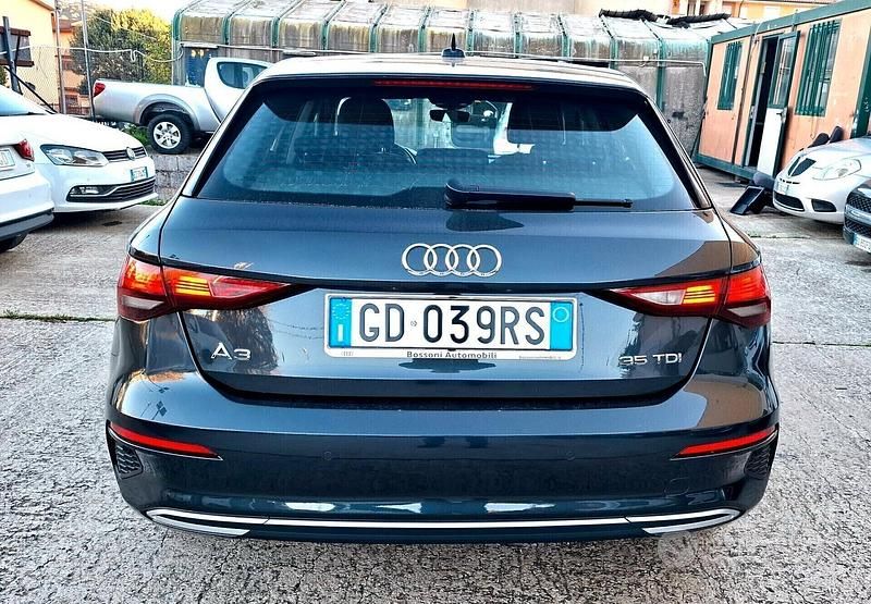 Usata Audi A3 150 CV (110 kW) 2021 Grigio Berlina