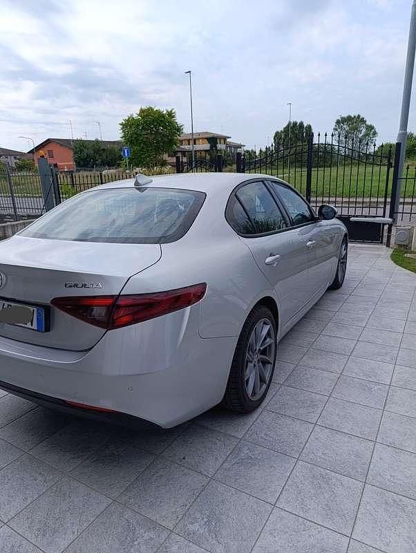 Usata Alfa Romeo Giulia Executive 160 CV (117 kW) 2018 Berlina