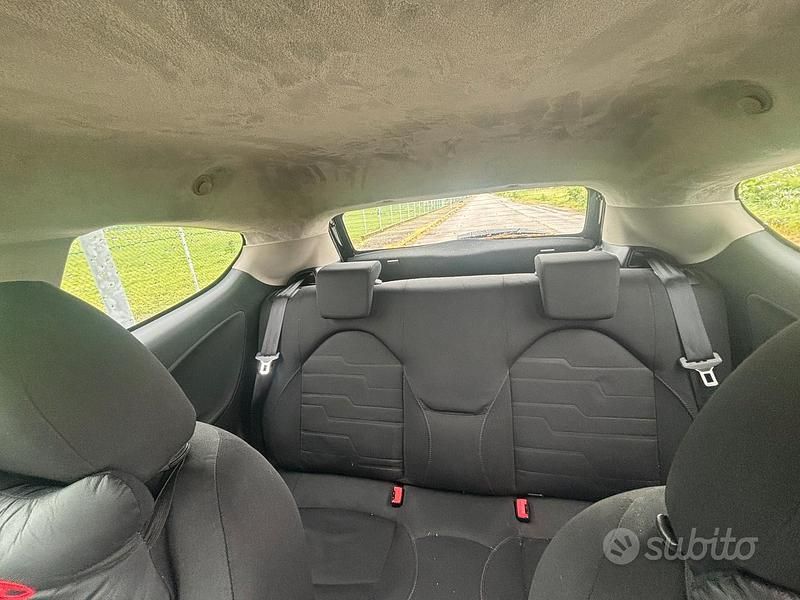 Usata Alfa Romeo MiTo 70 CV (51 kW) 2014 Nero Utilitaria