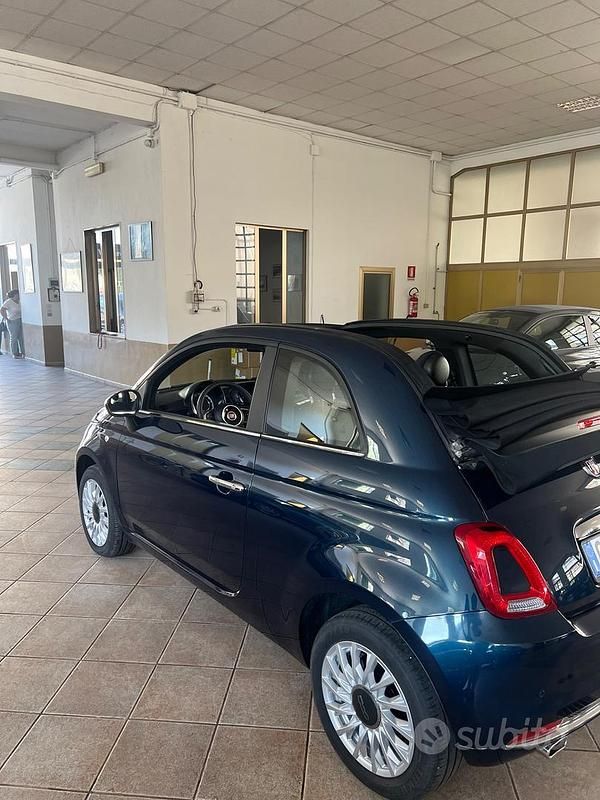 Usata Fiat 500C Lounge 70 CV (51 kW) 2024 Blu Cabrio