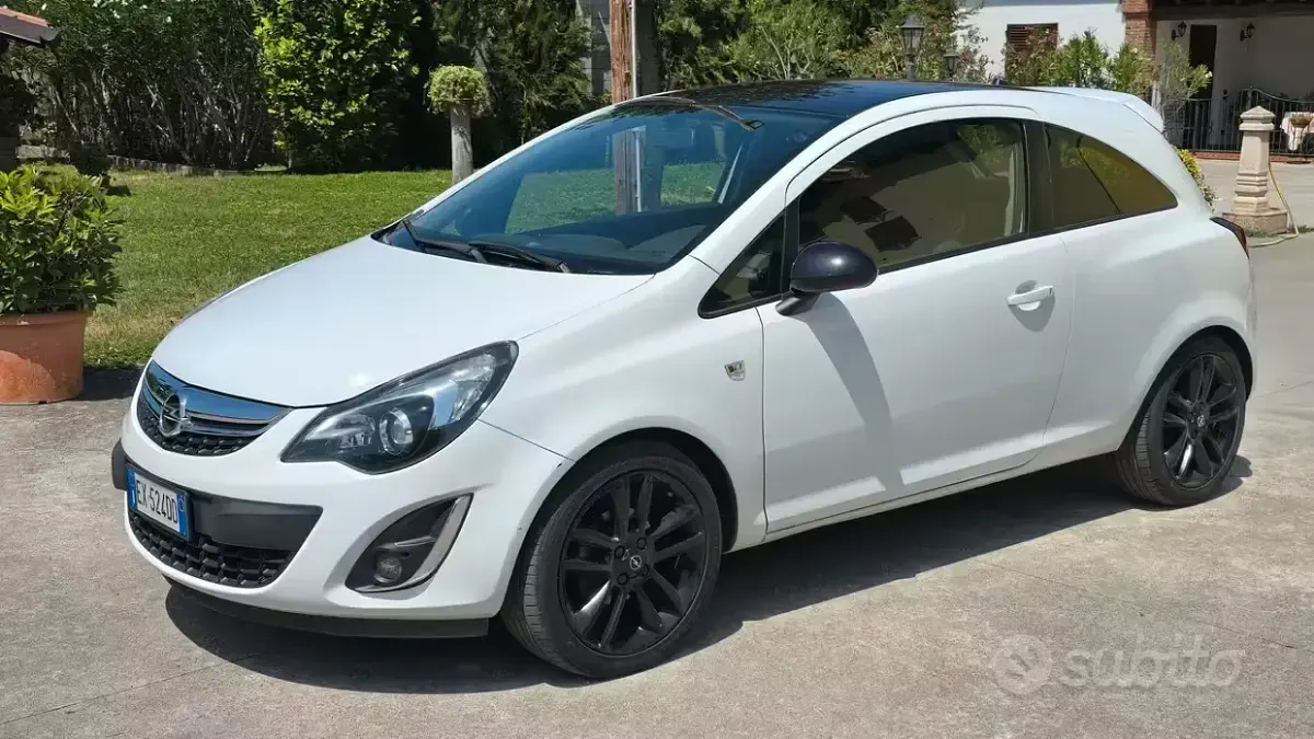 Usata Opel Corsa 95 CV (69 kW) 2014 Bianco Utilitaria