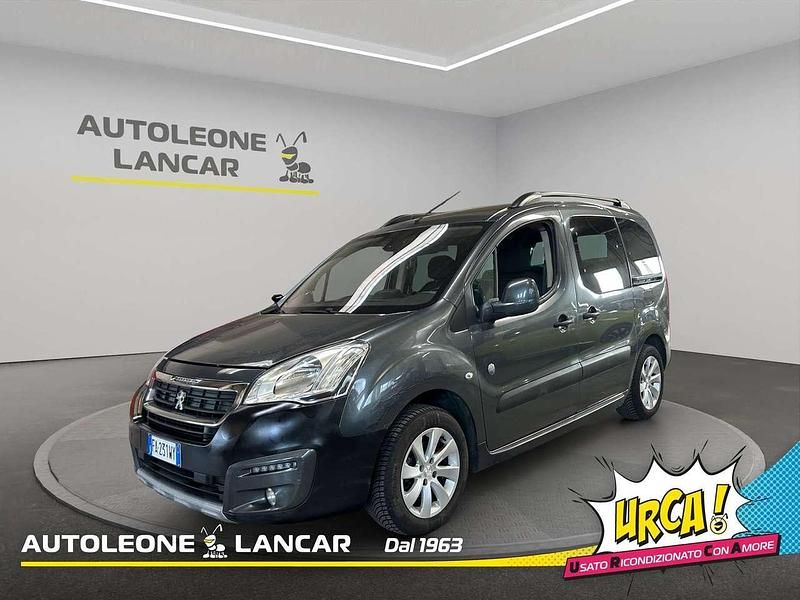 Usata Peugeot Partner Tepee Outdoor 120 CV (88 kW) 2015 Grigio Monovolume