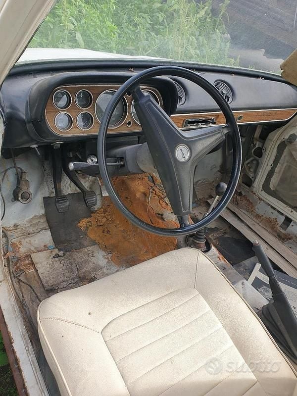 Bianco Usata 1970 Ford Escort Coupé | 1200 € - Immagine 1/4